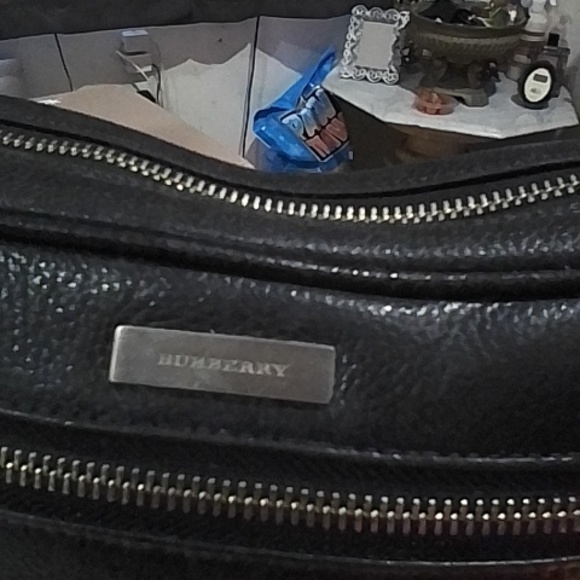 Authentic Burberry wrislet - Picture 3 of 16